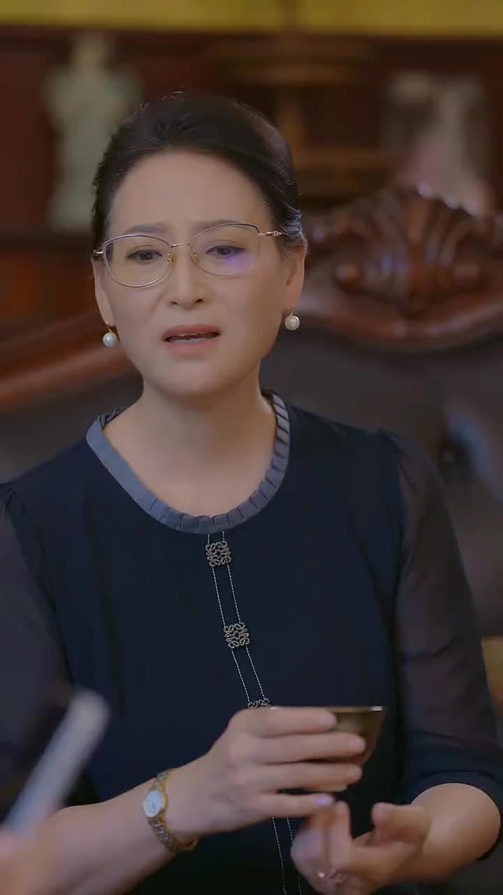 The Ex-Wife is Too Alluring: Mr. Faulkner’s Mad Pursuit - Episode 26
