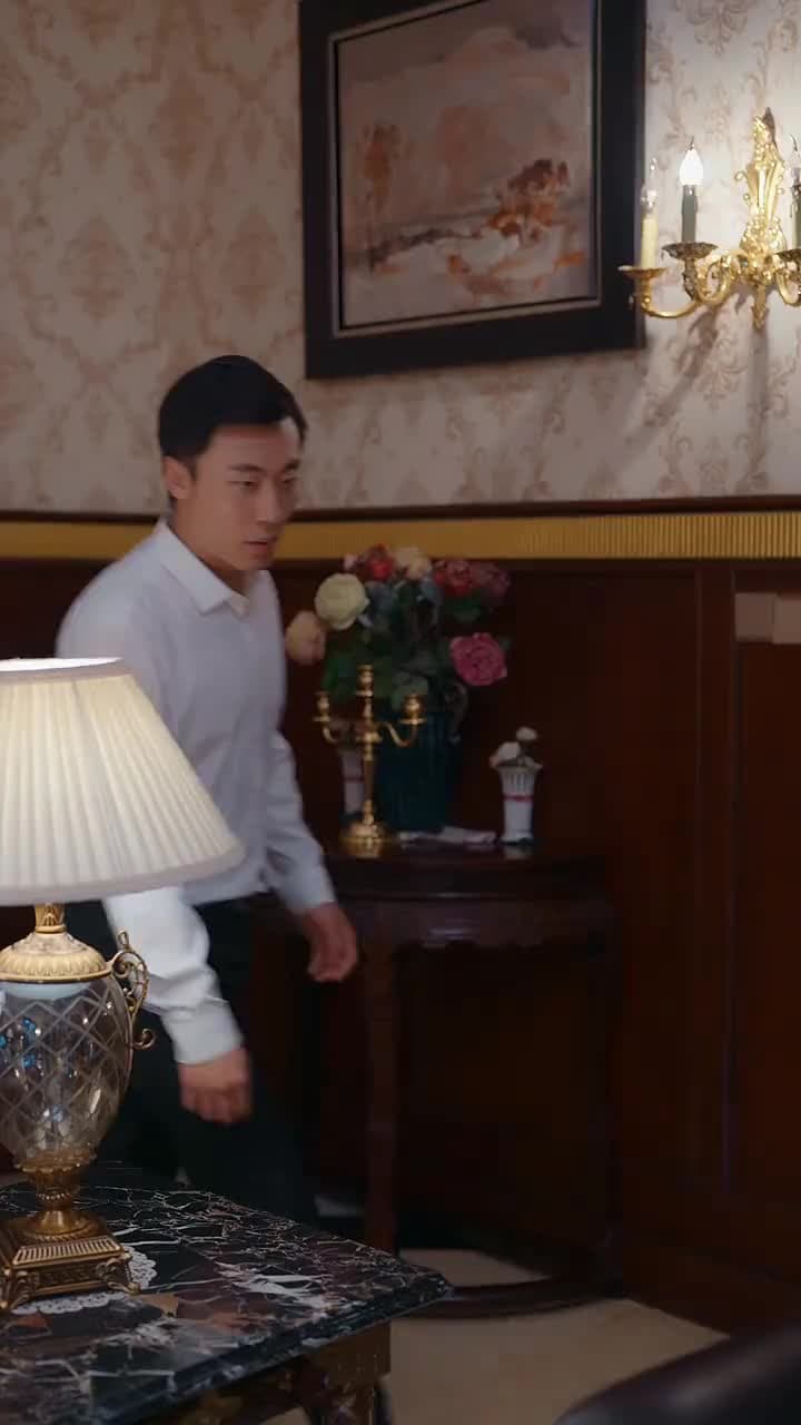 The Ex-Wife is Too Alluring: Mr. Faulkner’s Mad Pursuit - Episode 83