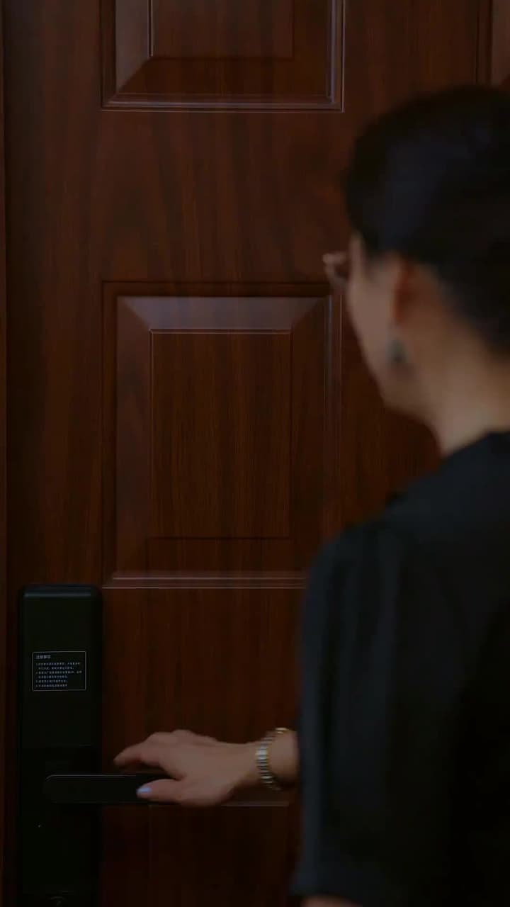 The Ex-Wife is Too Alluring: Mr. Faulkner’s Mad Pursuit - Episode 42
