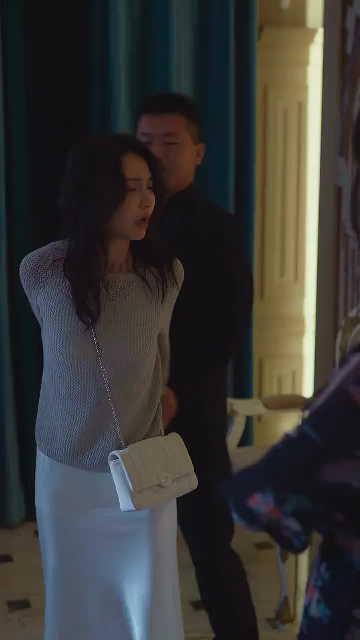 The Ex-Wife is Too Alluring: Mr. Faulkner’s Mad Pursuit - Episode 73