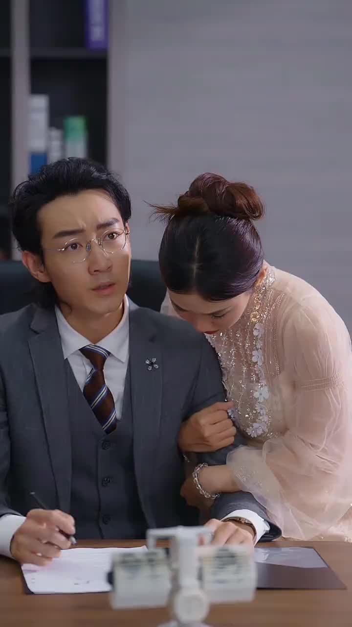 The Ex-Wife is Too Alluring: Mr. Faulkner’s Mad Pursuit - Episode 69