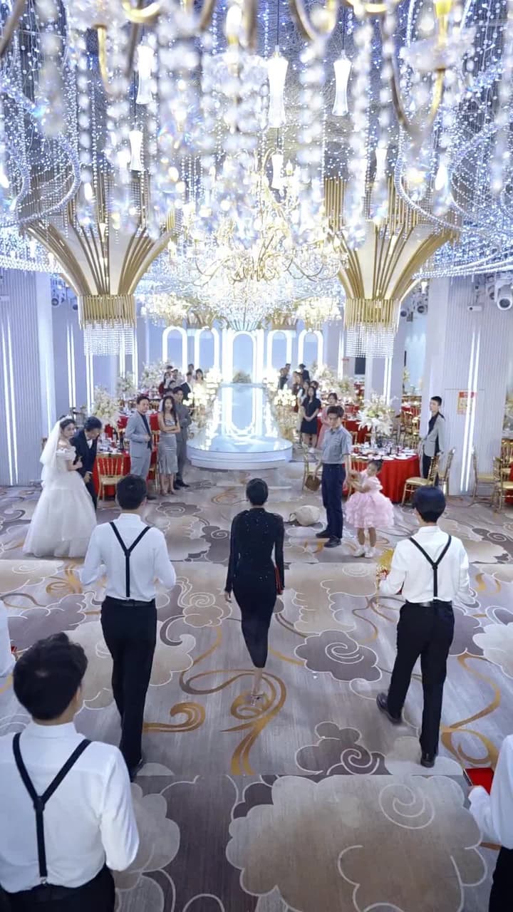 無敵奶爸閃婚高冷女總裁 - 第 8 集