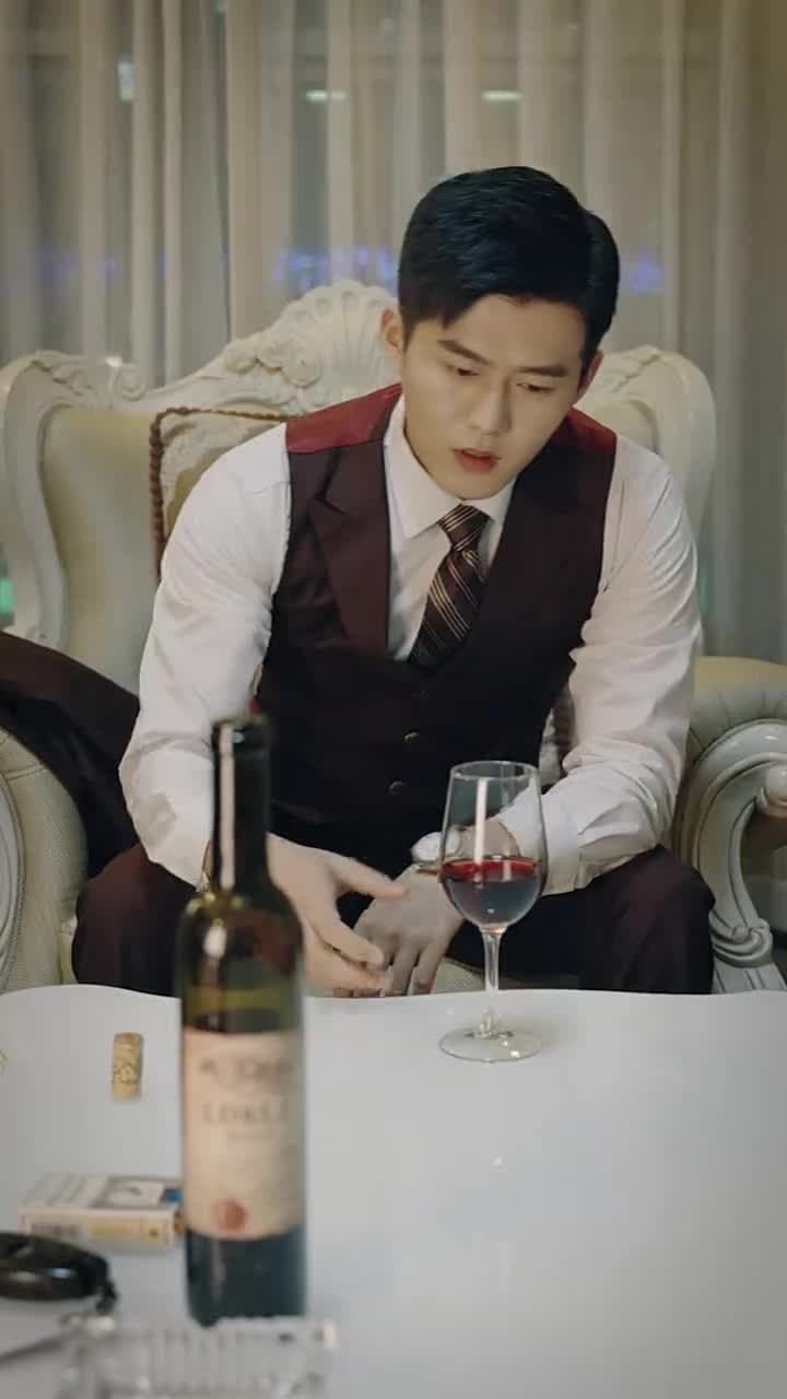 離婚後,顧少死皮賴臉纏着我 - 第 9 集