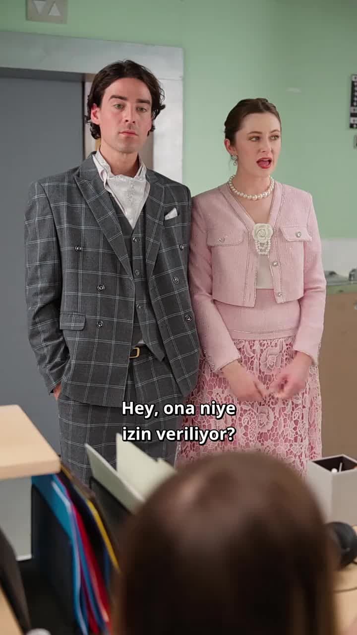 Kenara Çekil! Eski Ben Artık Ulaşılmazım! - Bölüm 28