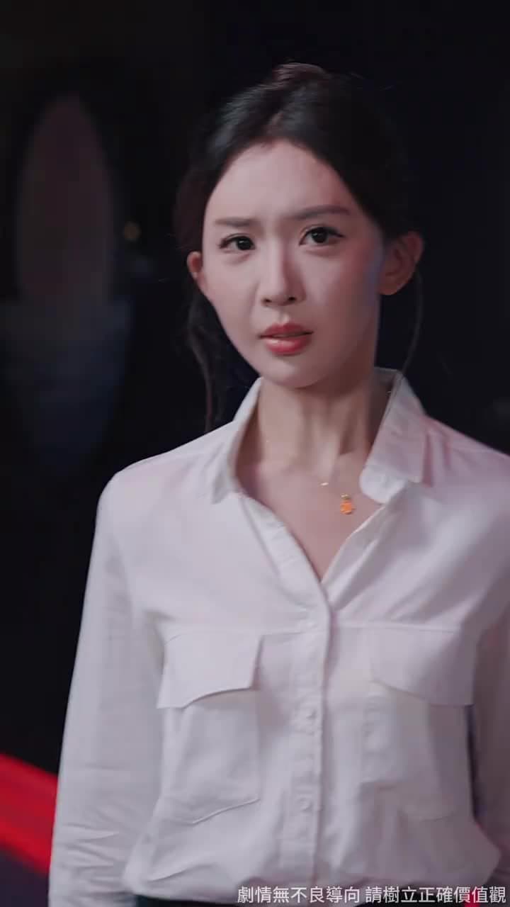 打臉前夫,離婚後我成為頂流天后 - 第 42 集