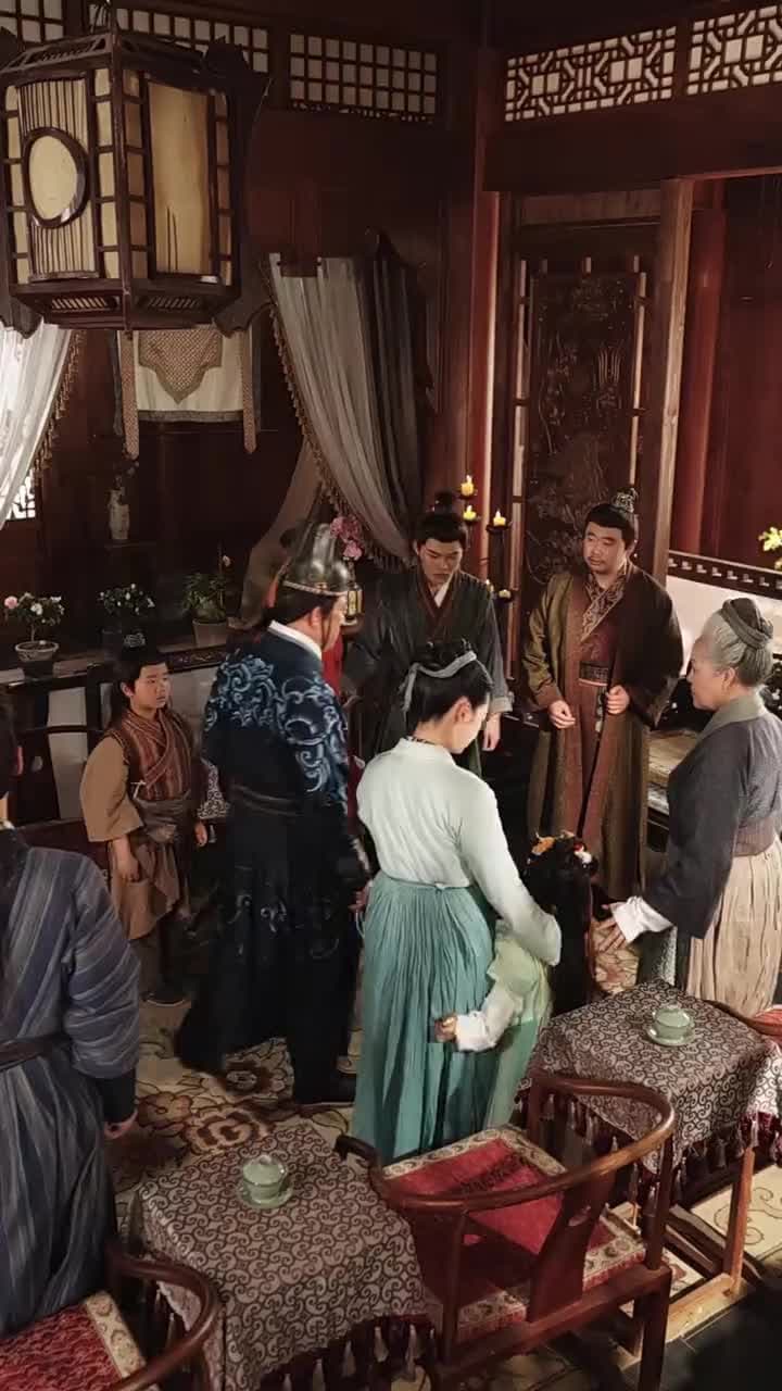 Bendición celestial tras la ruina - Episodio 36