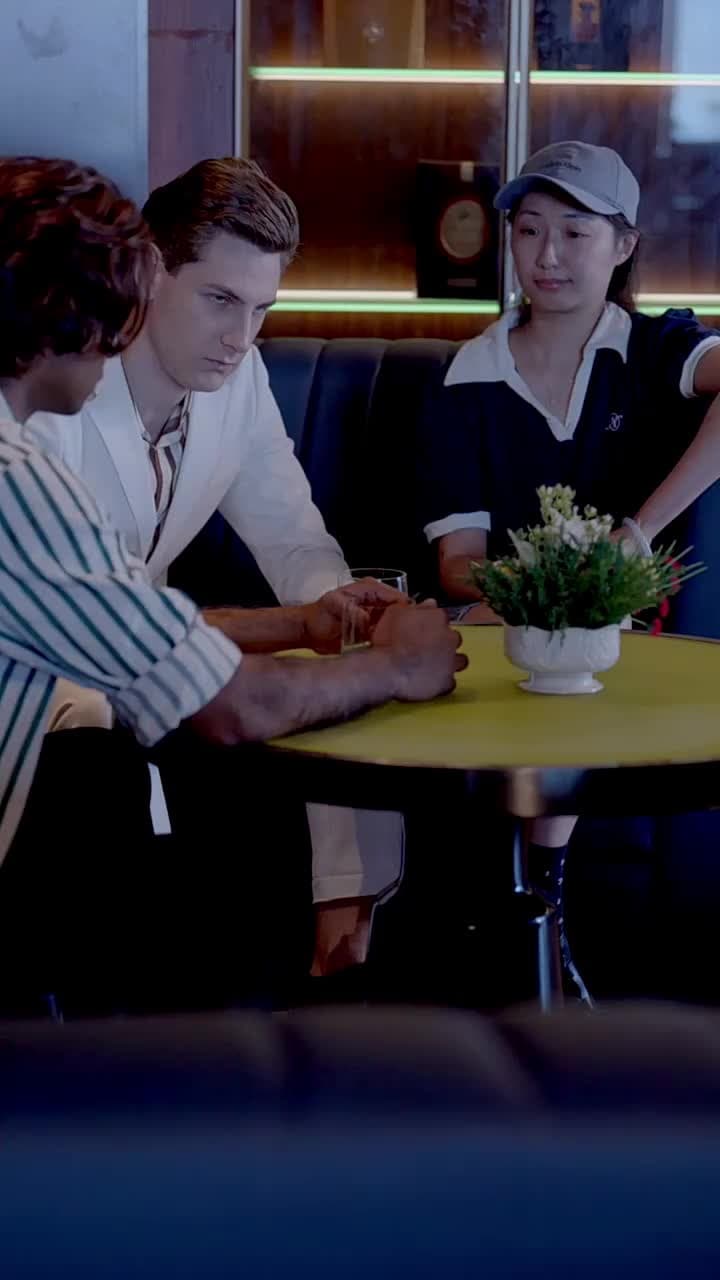 Contrato Perigoso: Deixe-me Ir, Senhor CEO! - Episódio 93