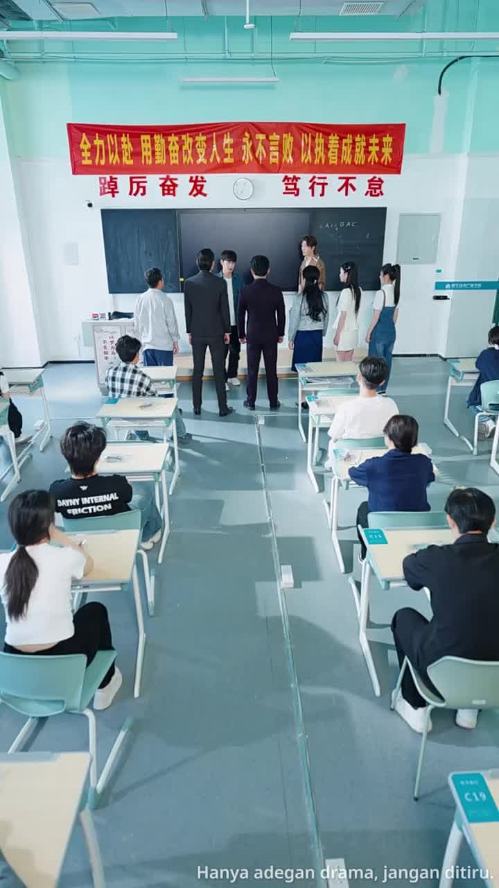 Saat Mereka Menertawakanku, Aku Jadi Juara Nasional - Episode 18