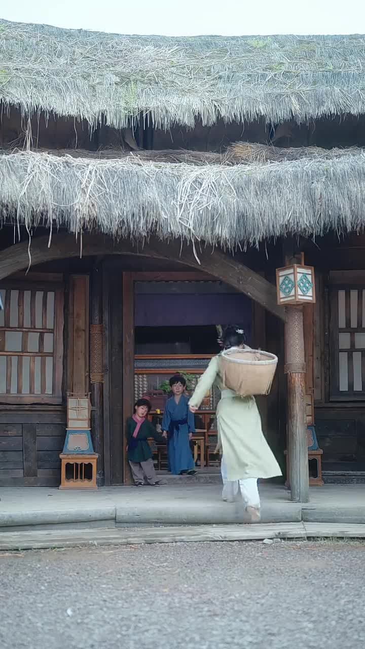 穿成反派權臣的惡毒妻 - 第 37 集