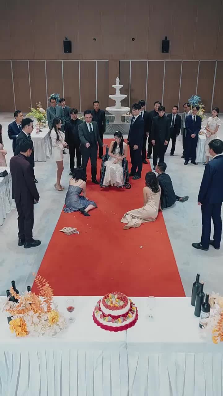 Partide Parlayan Kızım - Bölüm 30