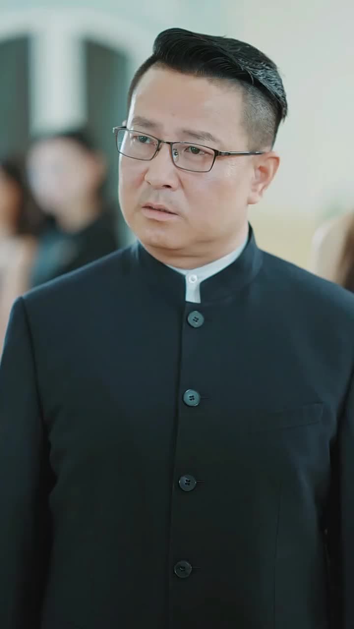 離婚後我成了全球首富的孫女 - 第 93 集