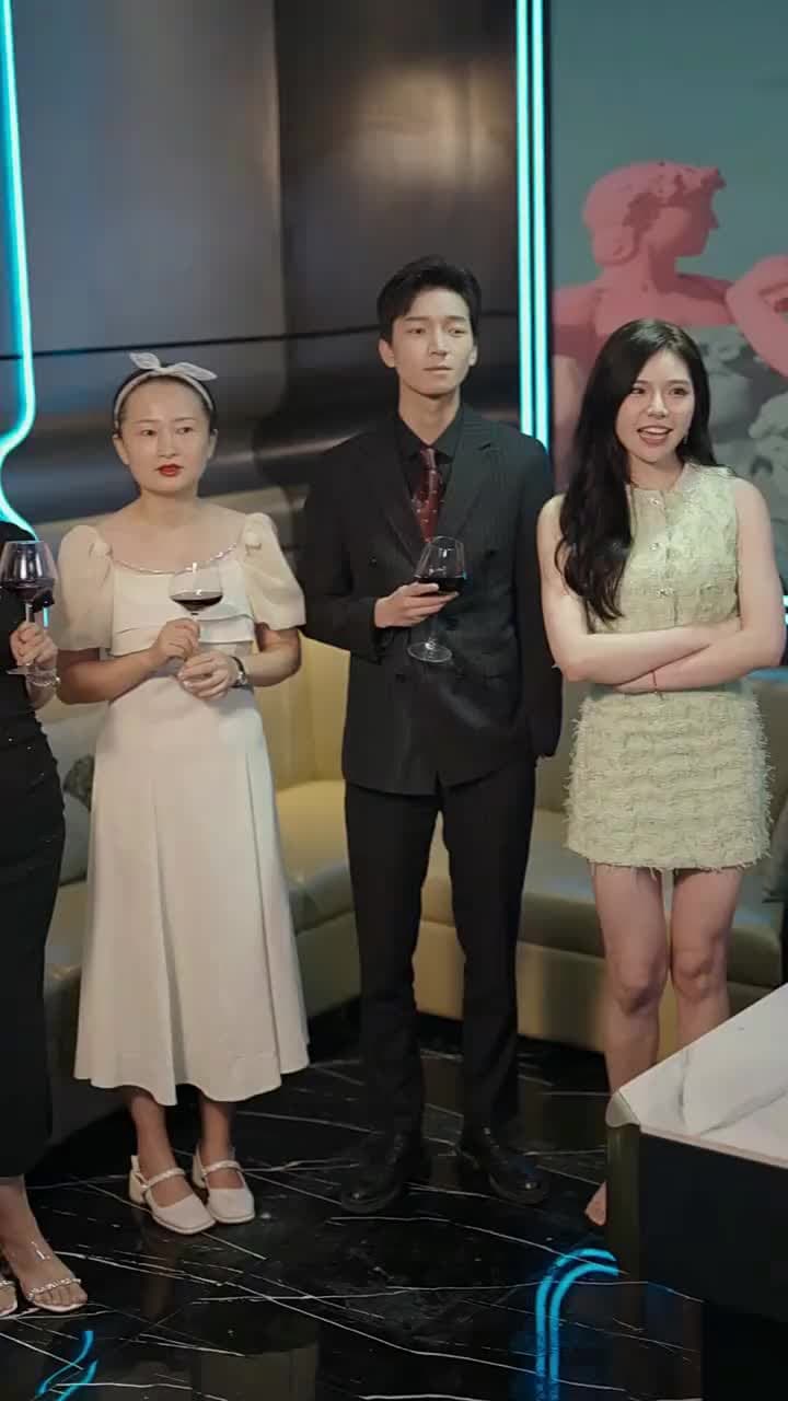 The Ex-Wife's Game Masquerade of Hearts - Episode 70