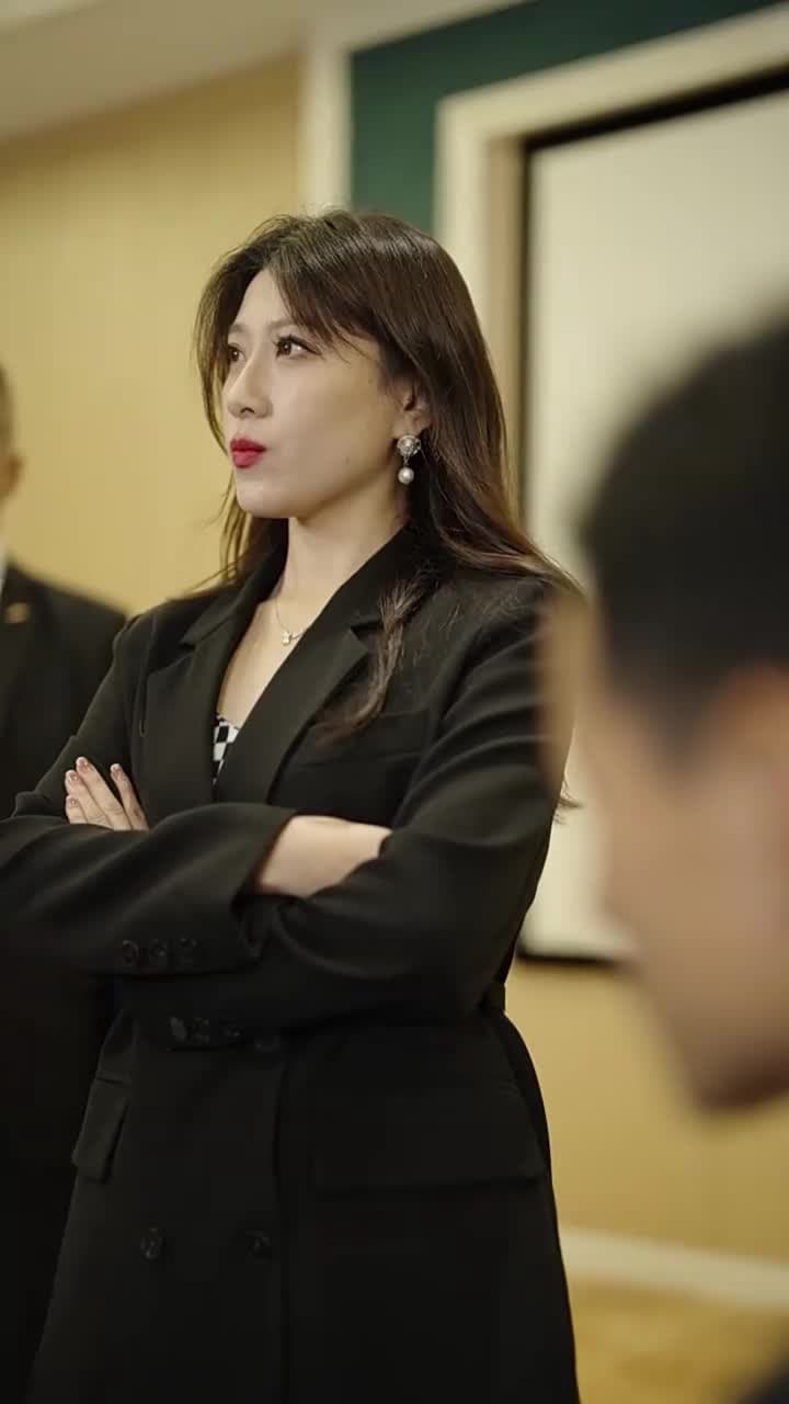離婚後賴上女總裁 - 第 85 集