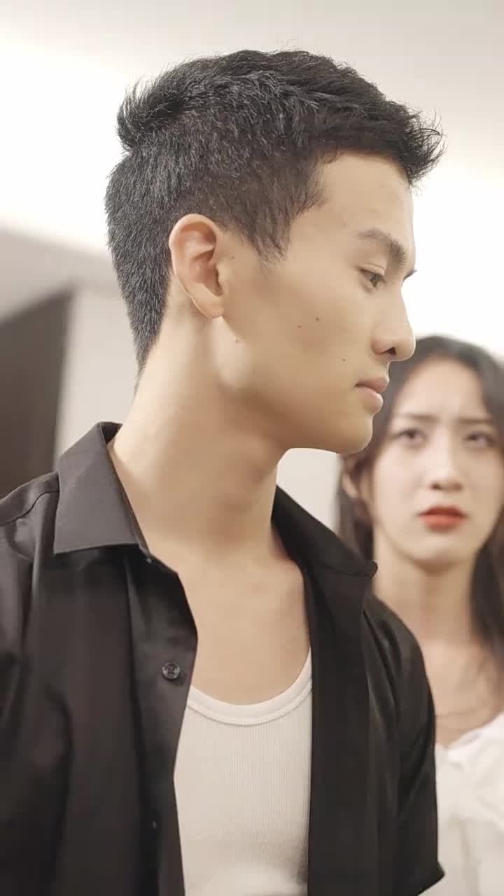 師父求我下山禍害九個絕色師姐 - 第 65 集