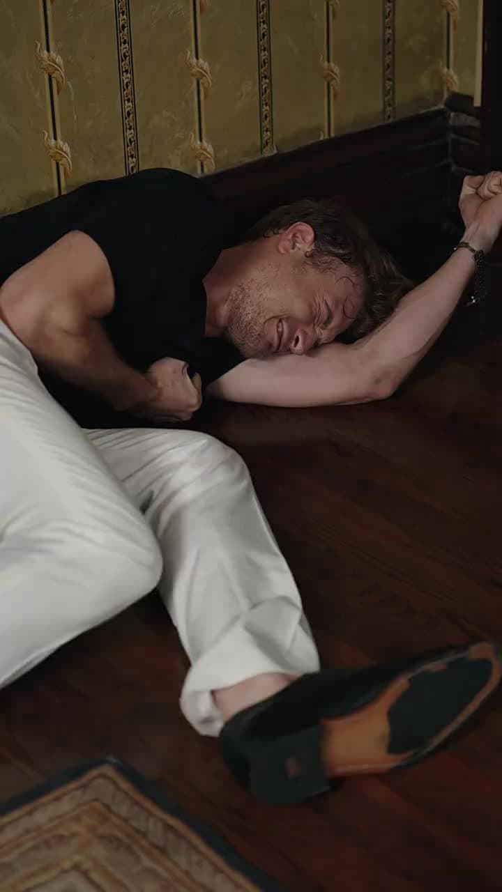 Dompter le Roi de la Ceinture d'Or - Épisode 14