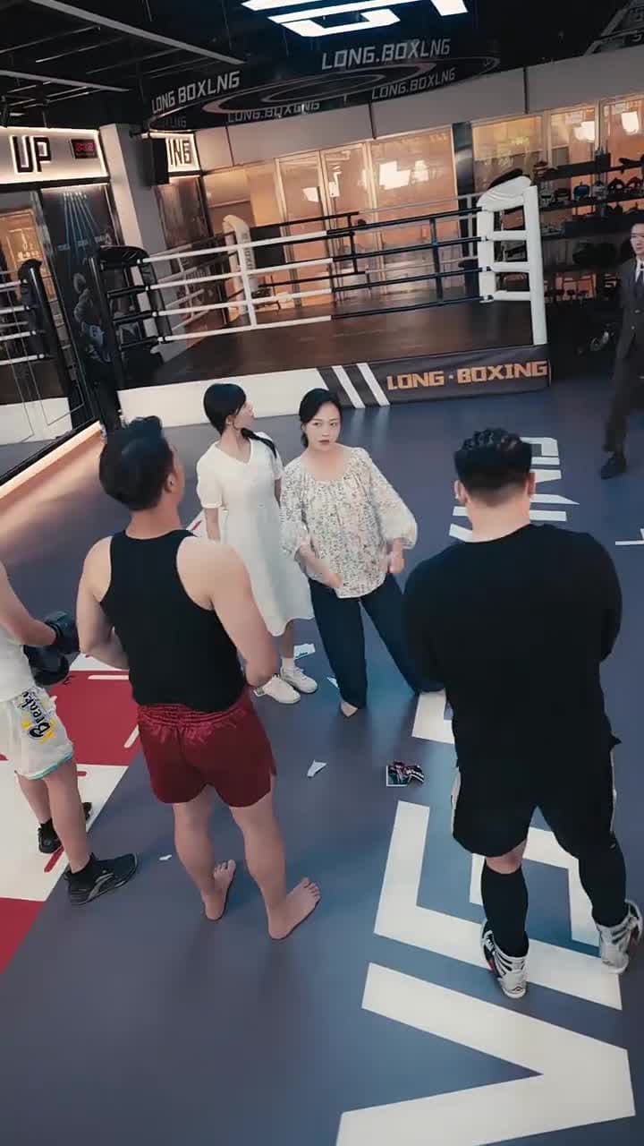 厲總追妻:夫人她所向披靡 - 第 10 集