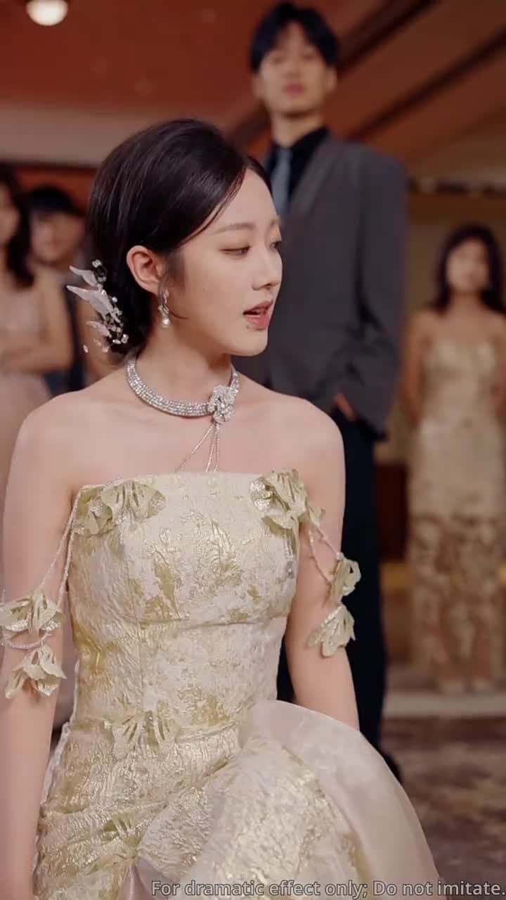 Queen Mother & Me - Episode 30