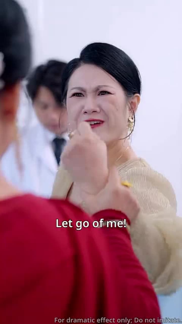 Queen Mother & Me - Episode 6