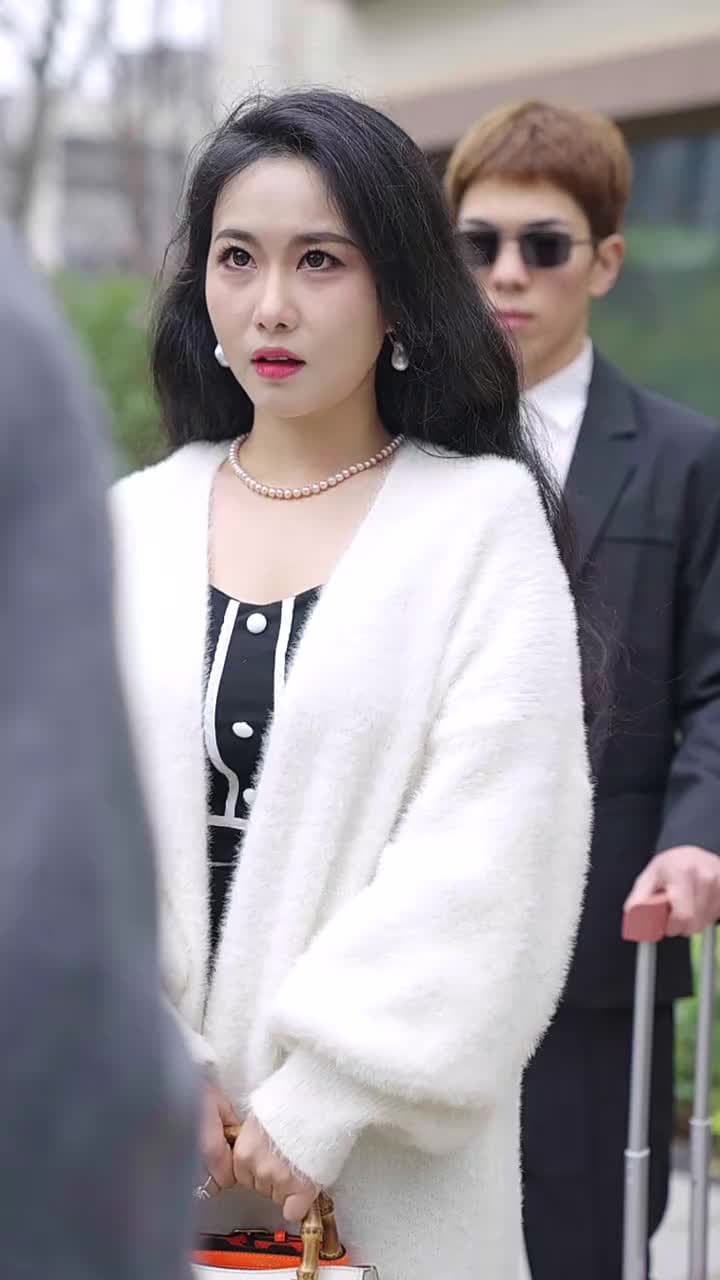 新婚夜,傻子老公抱緊我 - 第 18 集