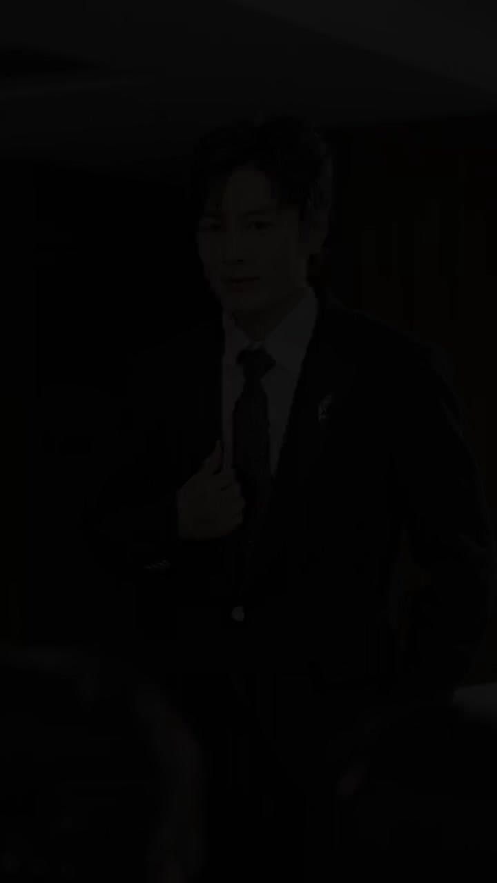 綁定系統後校花她又爭又搶 - 第 28 集