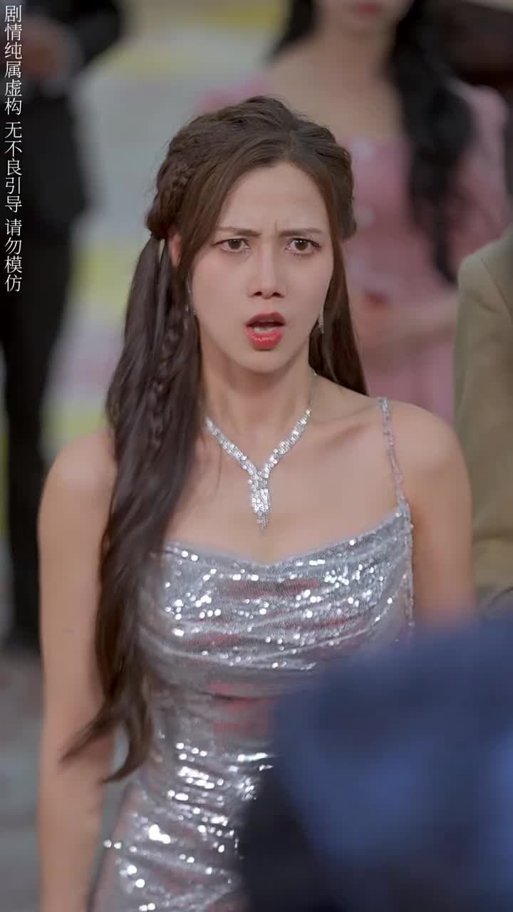 離婚後,他在娛樂圈殺瘋了 - 第 45 集