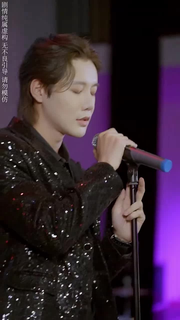 離婚後,他在娛樂圈殺瘋了 - 第 21 集