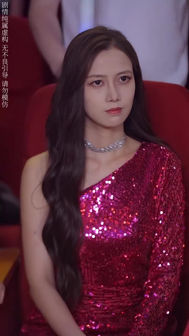 離婚後,他在娛樂圈殺瘋了 - 第 17 集
