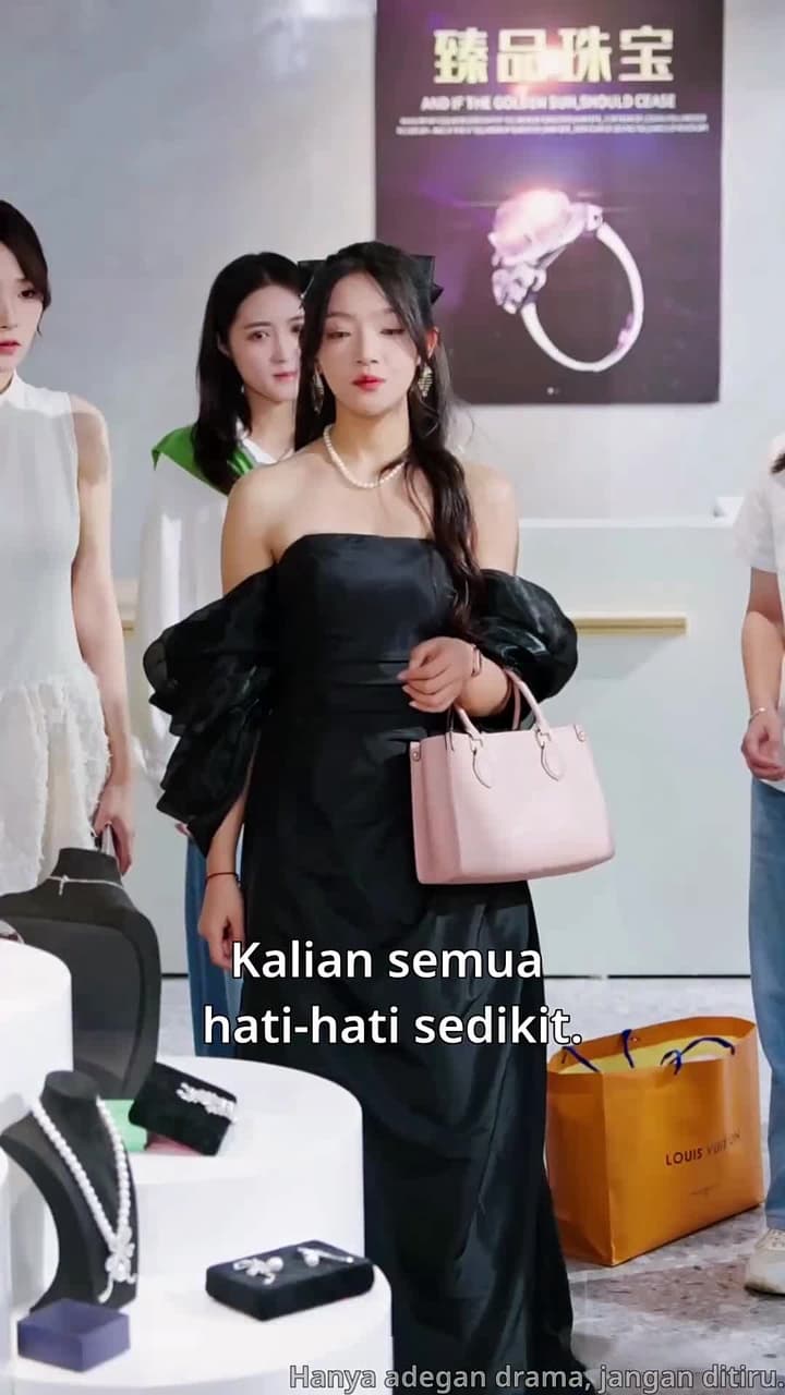 Gelang Merah Penentu Takdir - Episode 22