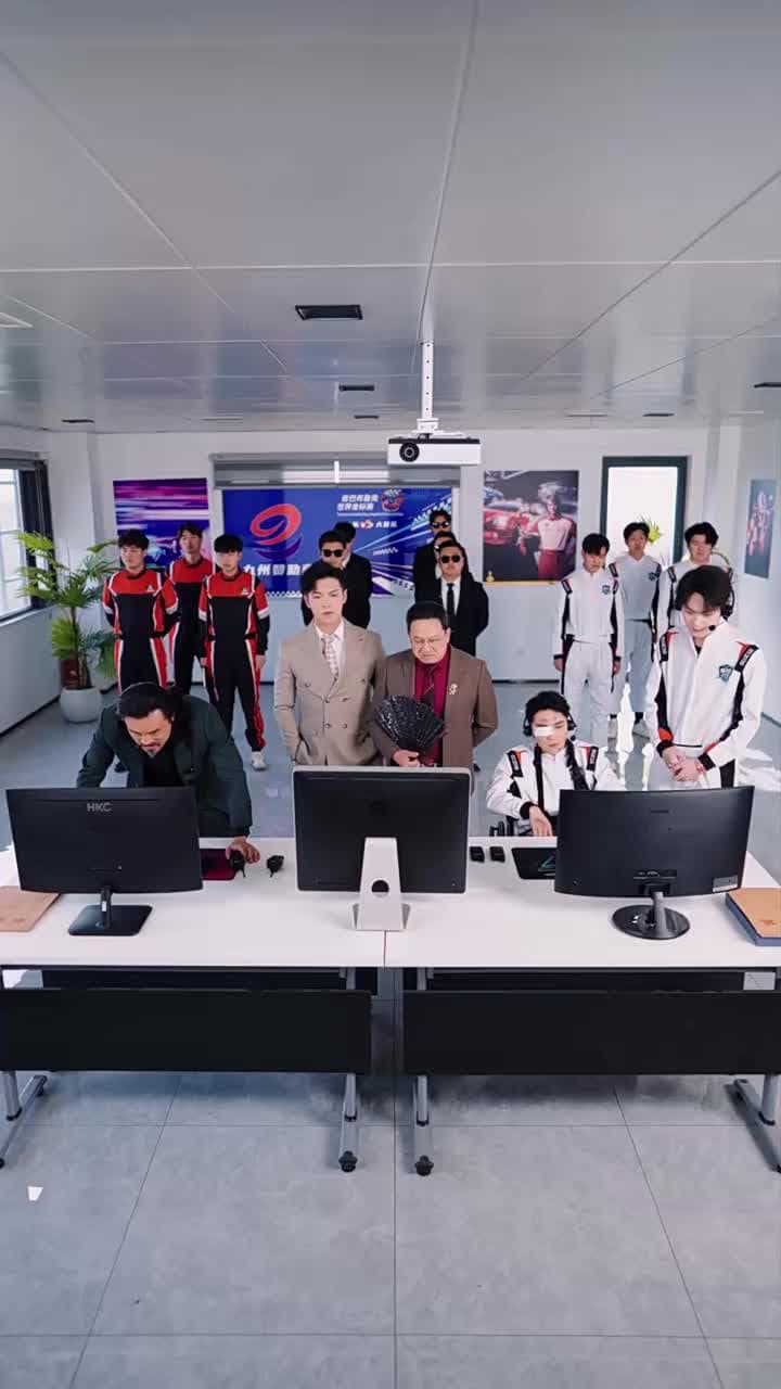 أنا، أقود سيارة أجرة منذ سنوات، فما المشكلة إذا كنتُ أفضل قليلاً؟ - الحلقة 52