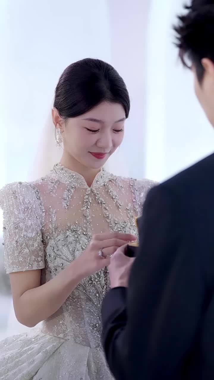 閃婚小青梅被全家團寵 - 第 42 集