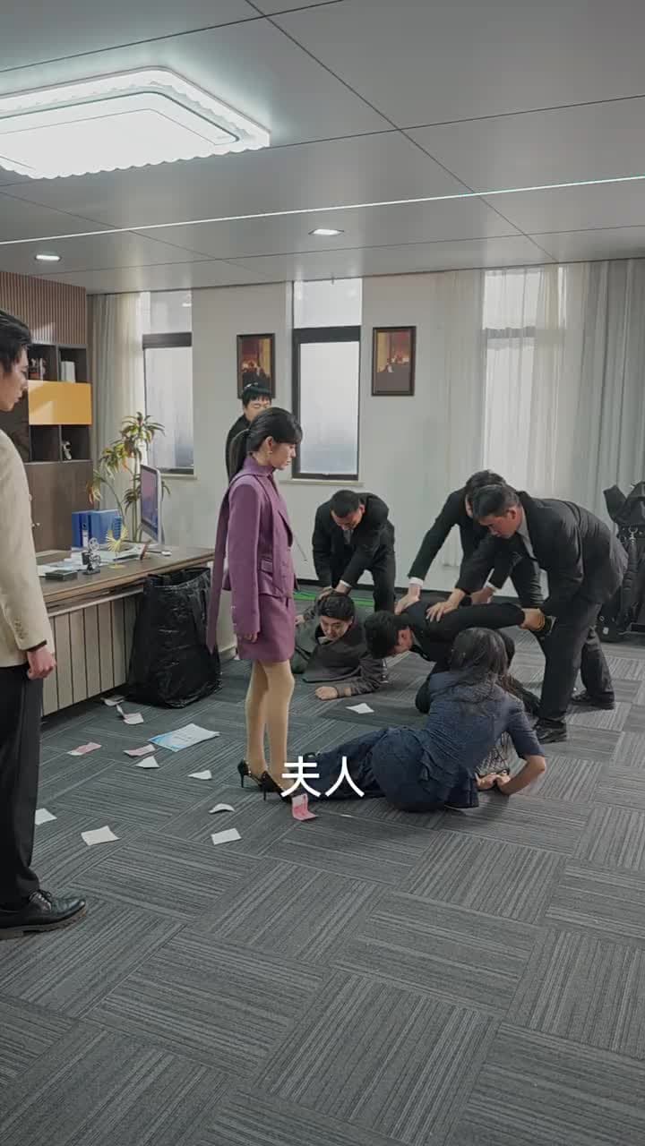別惹大小姐,她爸超護短 - 第 59 集