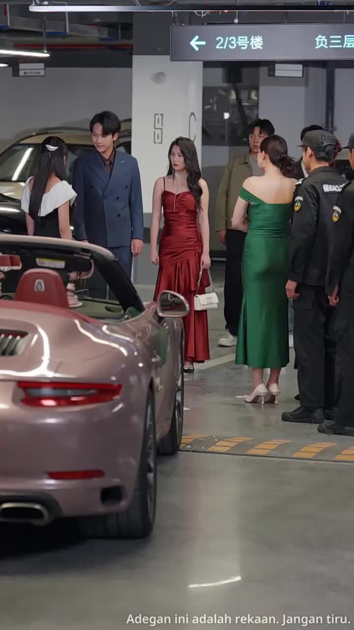 Perebutan Tempat Letak Kereta - Episod 17
