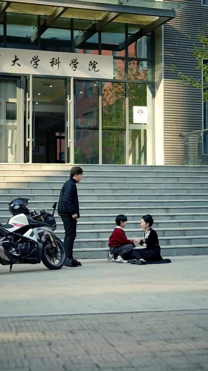 Thiên Tài Nhỏ Tìm Cha - Tập 4