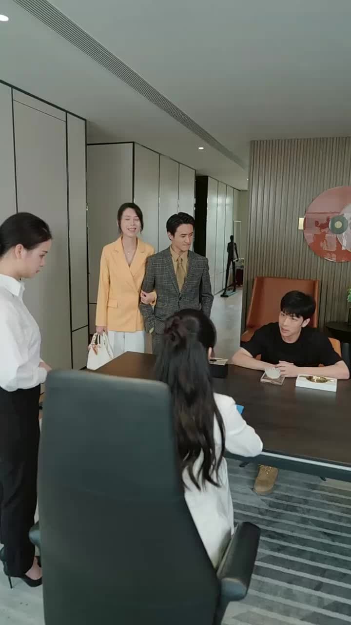 Pengawal Cinta Aku - Episod 25