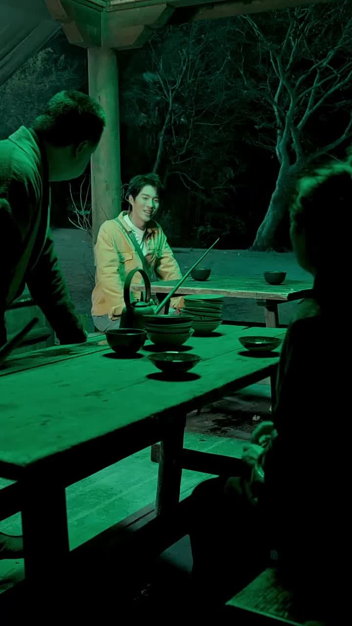 畢業不應聘,擺攤去算命 - 第 21 集