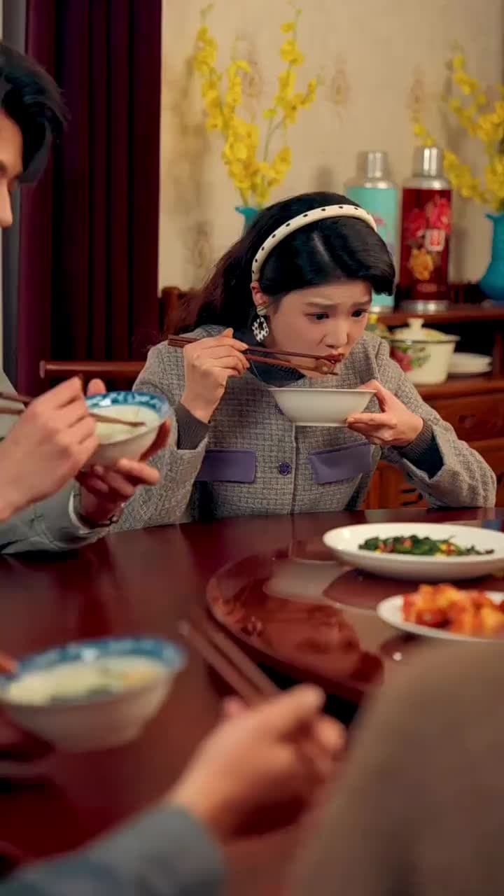 穿成炮灰後,靠心機上位 - 第 71 集
