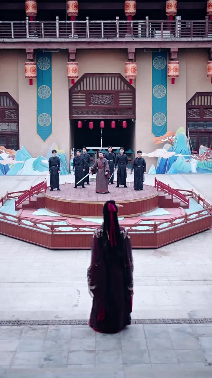 修真界最強女尊歸來 - 第 1 集
