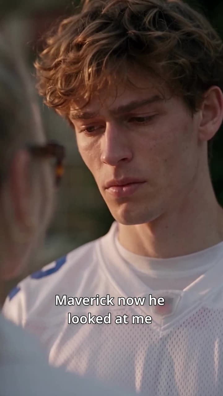 I Dumped the Quarterback for His Hockey Roommate - Episode 9
