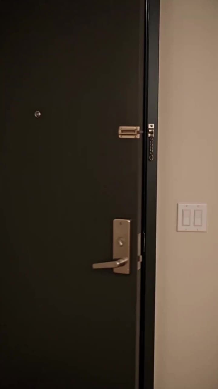 From 200lb Outcast To His Billionaire Girlfriend - Episode 9