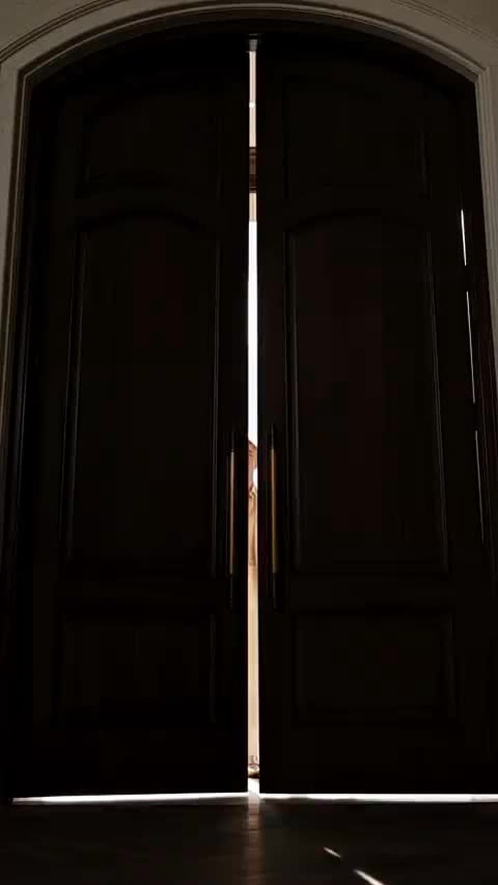 Humiliated in 113°F Heat, I Made My Fiancée's Family Beg on Their Knees - Episode 17