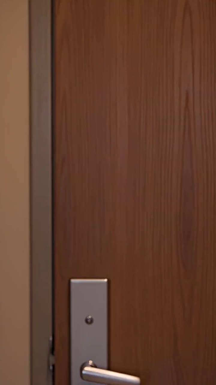 After I Handed Water to the Enemy Ace, My Childhood Friend Went Crazy With Regret - Episode 5