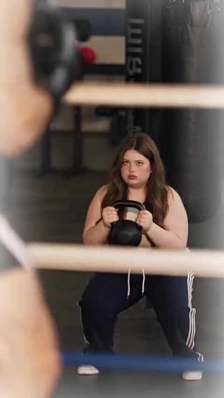 XXL Girl Stole the Boxer's Heart - Episode 1